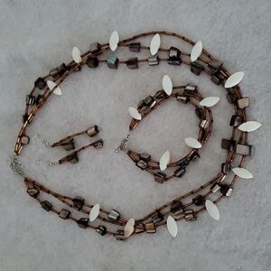 Amber Bronze & White Biscone Glass Beaded Three Strand Jewelry Set